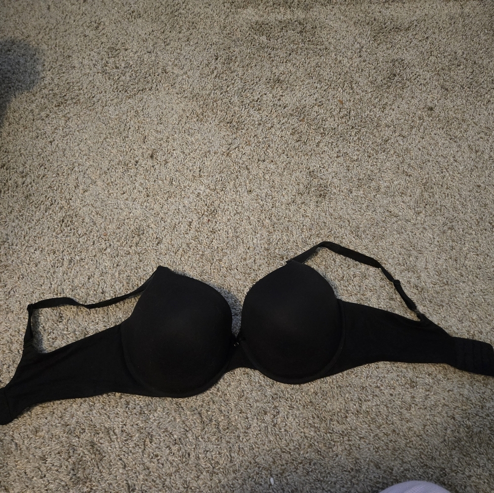 Victoria's Secret Body Black Bra 38ddd 38f Push Up With Underwire Comfy EUC